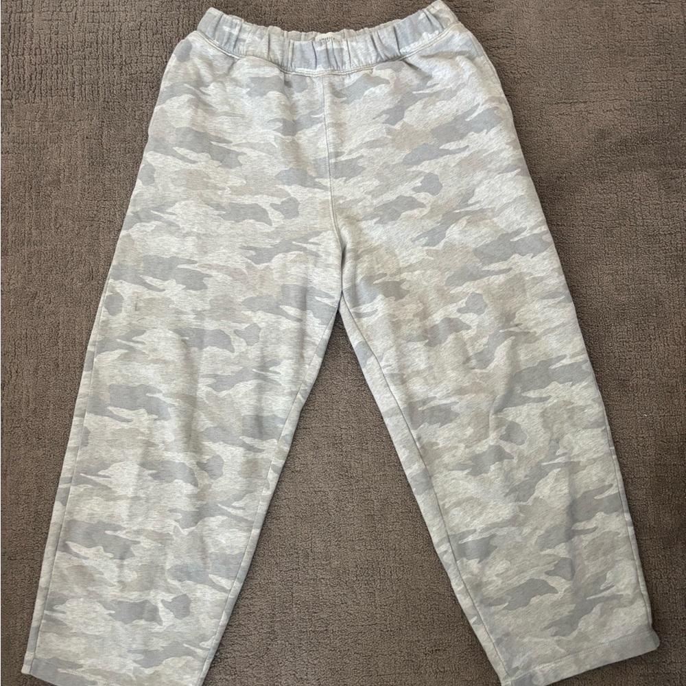 American Eagle Light Gray Sweatpants